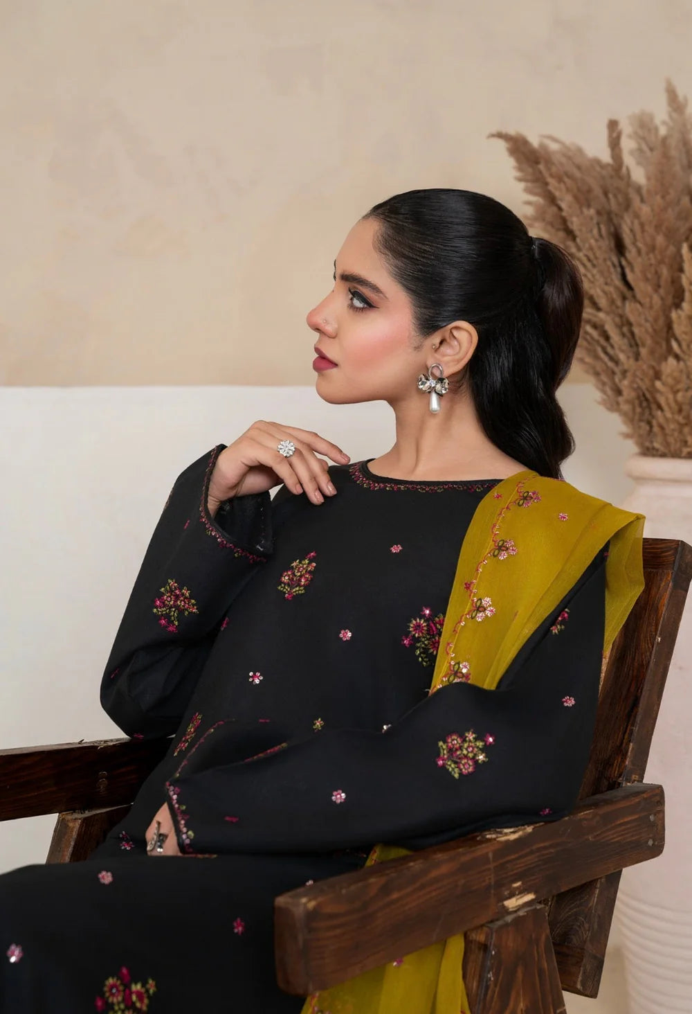 Allyure   Embroidered   3pc