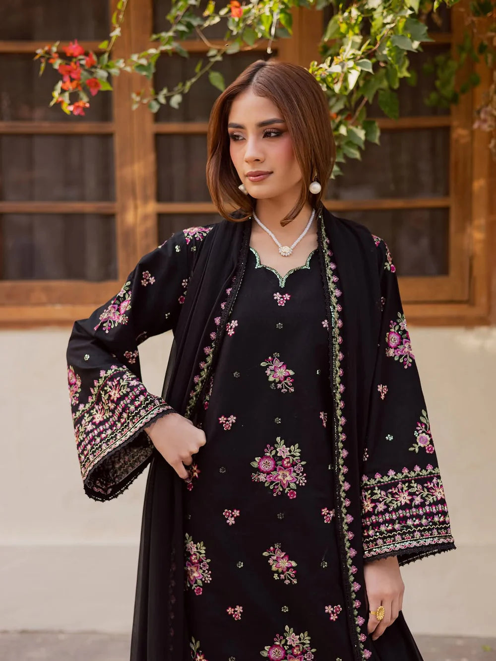 Dilbar   Embroidered   3pc