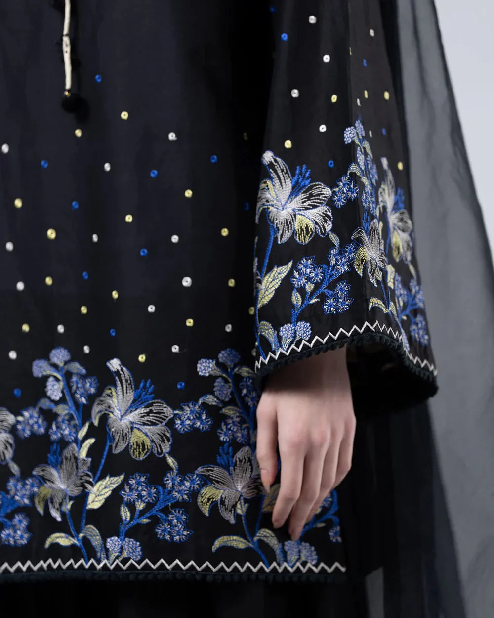 Osen   Black   Embroidered   3pc