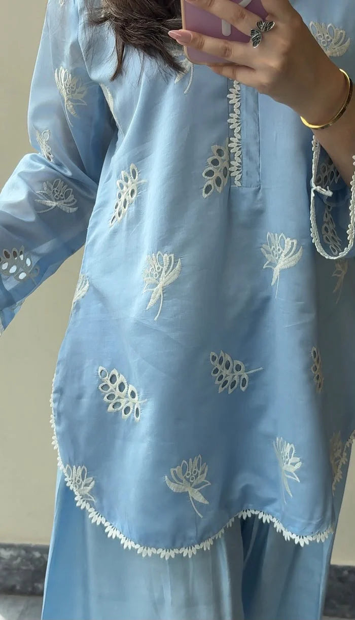 Ocean   Sky   Embroidered   2pc