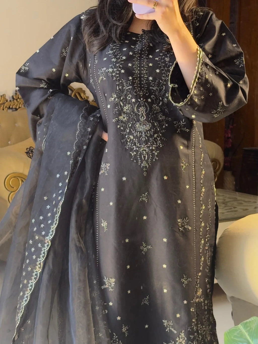 Mannat   Embroidered   3pc