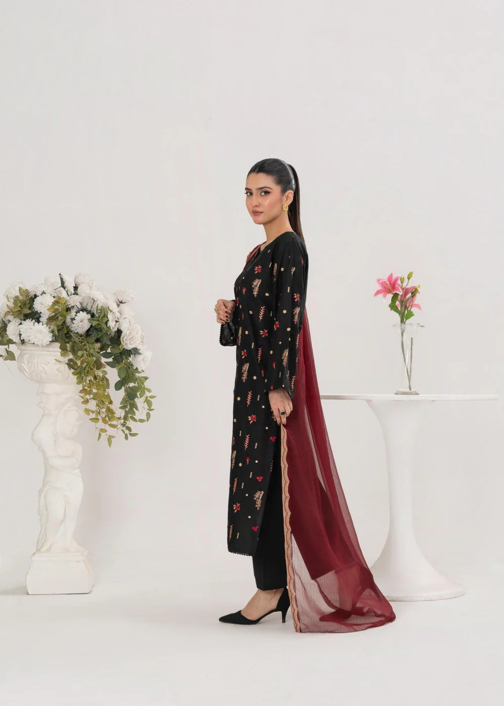 DREAM EMBROIDERED 3PCS