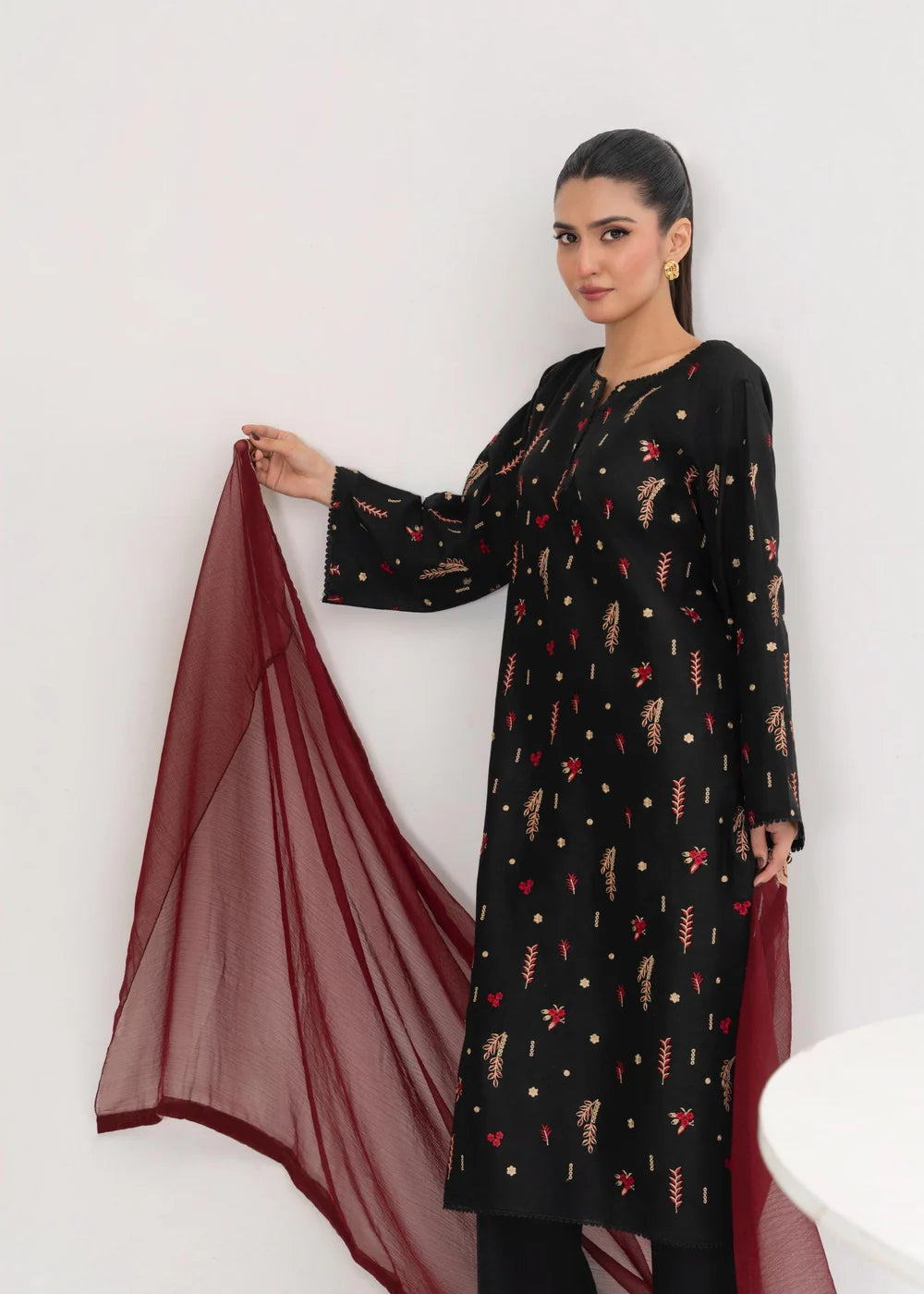 DREAM EMBROIDERED 3PCS