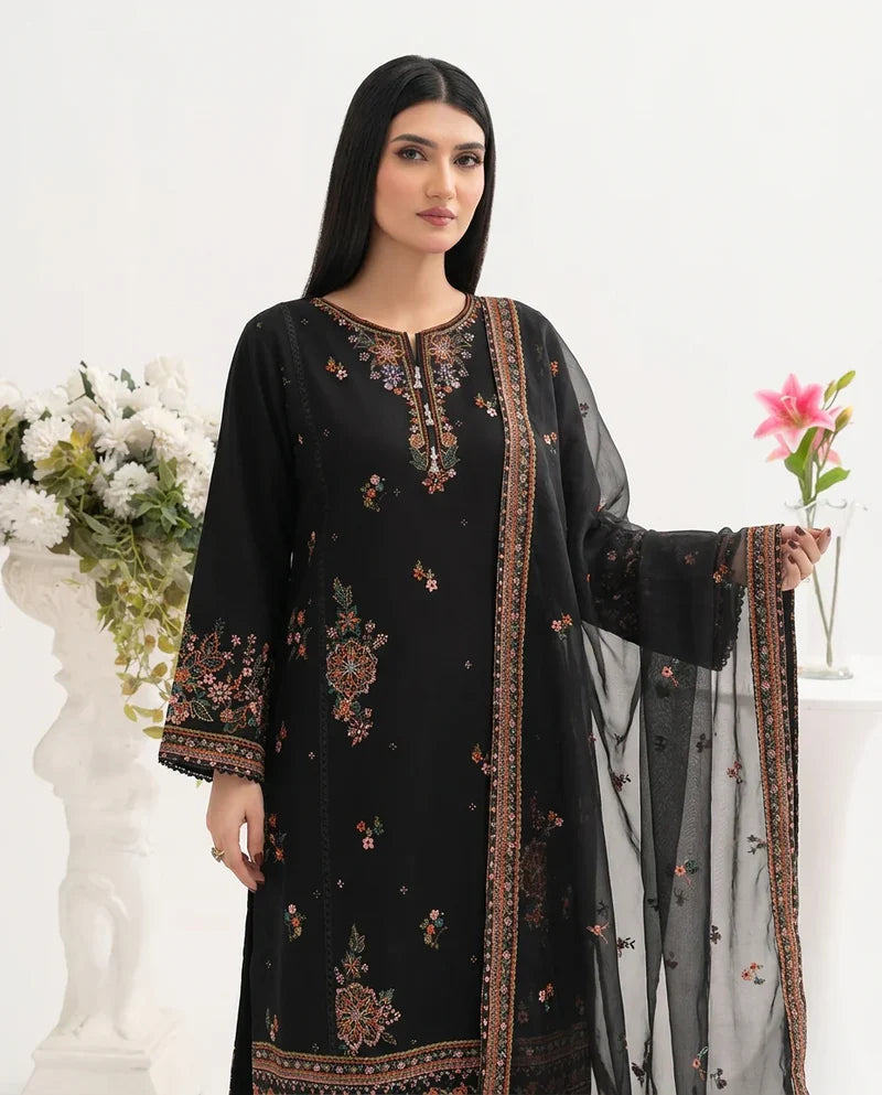 Hareem   Embroidered   3pc